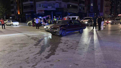 Çorum’da Kazaya Yardıma Giden Genç Darbedildi