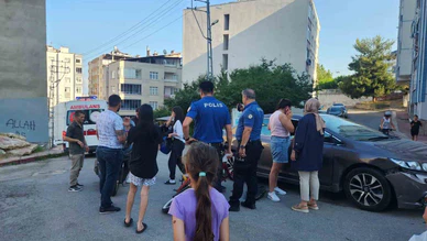 Otomobil ile Motosiklet Kafa Kafaya Çarpıştı: 1 Yaralı