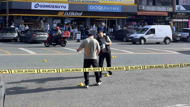 Banka Önünde Silahlı Saldırı: 29 Yaşındaki Şahıs Ağır Yaralandı
