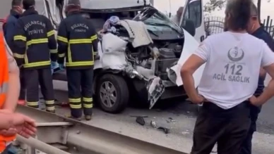 Trafik kazası : 1 ölü, 1 yaralı