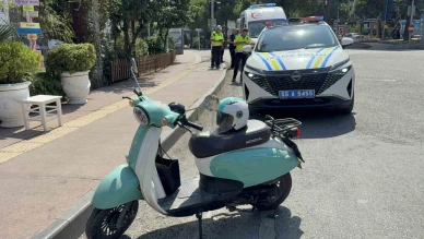 Motosiklet ile otomobil çarpıştı: 2 yaralı