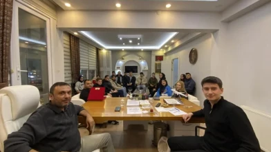 AK Parti Merzifon İlçe Gençlik Kolları Haftalık Toplantısını Gerçekleştirdi