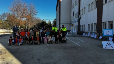 Gümüşhacıköy’de Miniklere Trafik Eğitimi