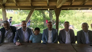 Reşat Karagöz Direkli Köyü'nde Şükür ve Yağmur Duasına Katıldı