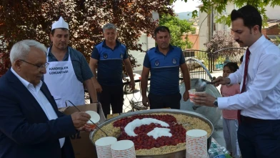 Göynücek’te Aşure Günü Bereketi Meydana Taştı