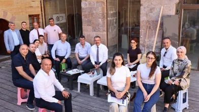 Merzifon Belediyesi, Tarihi Taşhan’ı Şehre Yeniden Kazandırmak İçin Çalışmalara Başladı