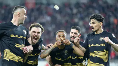 Arca Çorum FK Yarı Finalde