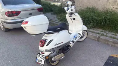 Motosiklet Kazası: Sürücü Hastaneye Kaldırıldı