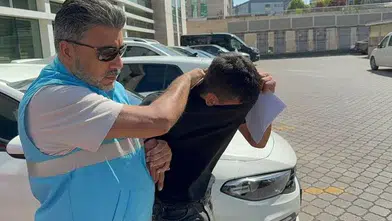 Aile İçi Tartışma Kanlı Bitti: Oğlunun Bıçakladığı Baba Ağır Yaralandı