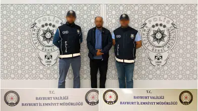 Göçmen Kaçakçılığı Operasyonu: 5 Düzensiz Göçmen ve 4 Organizatör Yakalandı