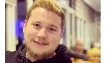 Otomobil Denize Uçtu: 28 Yaşındaki Sürücü Hayatını Kaybetti