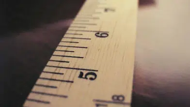 Rüyada Cetvel Görmek Ne Anlama Gelir? Hayatınızı Değiştirecek Kararın İşareti Olabilir!