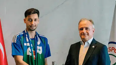 Tayyip Talha Sanuç Resmen Çaykur Rizespor'da! Beşiktaş'tan Kalıcı Transfer