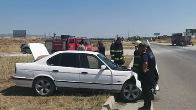 Merzifon’da Otomobil Orta Refüje Çıktı: 1 Kişi Yaralandı