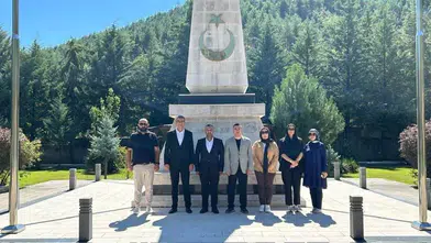 MHP Amasya Teşkilatı Şehitlikte Buluştu