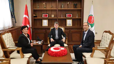 Amasya Valisi Önder Bakan’ın Makamında Yoğun Ziyaret Trafiği