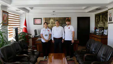 2 Altın 1 Gümüşle Merzifon’a Döndü!