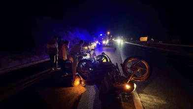 Traktörle Üç Tekerlekli Motosiklet Çarpıştı: 1 Yaralı