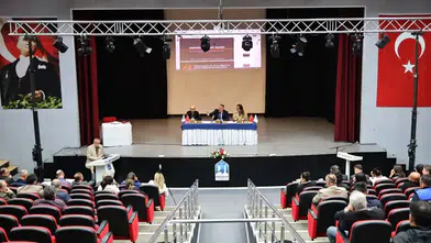 Merzifon Meclisi’nde Soru-Cevap: Başkan Kargı’dan Maaş, Personel, Asfalt ve Su Açıklaması