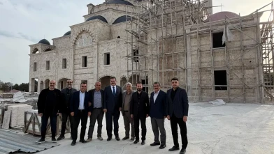 Vekil İpek Suluova’da Sahada