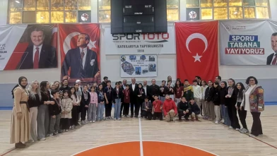 Merzifon’da Oyun Turnuvaları Ödülle Bitti