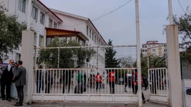 Saldırı Sonrası Okul Kapatıldı!