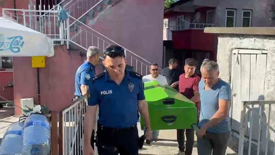 Polis Personeli Evinde Ölü Bulundu