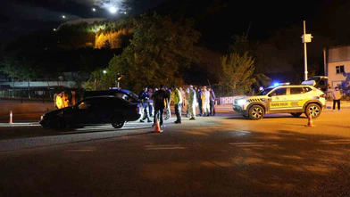 Alkollü Sürücü Jandarma Aracına Çarptı