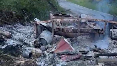 Şüpheli Yangın! Karavan ve Kepçe Küle Döndü