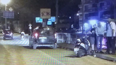 Otomobil ile Motosiklet Çarpıştı: Yaralı Sürücüye Ceza Yağdı
