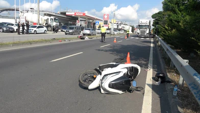 Motosiklet ile Elektrikli Bisiklet Çarpıştı: 2 Yaralı