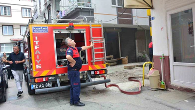 Ocakta Unutulan Yemek Paniğe Neden Oldu