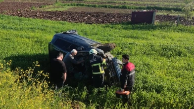 Feci Kaza: Otomobil Takla Attı, İki Kişi Yaralandı