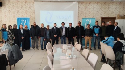 11 SU KUYUSUNUN HATIRA TABLOLARI ŞEHİT AİLELERİNE HEDİYE EDİLDİ