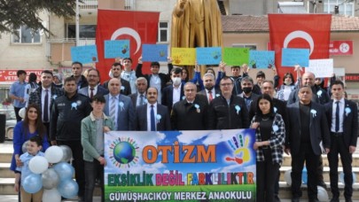 ‘2 NİSAN DÜNYA OTİZM FARKINDALIK GÜNÜ’ KUTLANDI