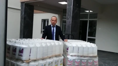 1.7 TON TEMİZLİK MALZEMESİ BÖLGEYE GÖNDERİLDİ