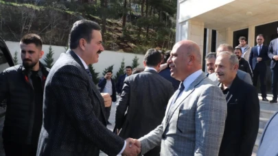 AK PARTİ HEYETİ’NDEN ÖZEL İDARE’YE ZİYARET