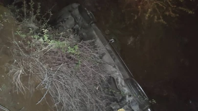 Amasya'da otomobilin devrilmesi sonucu 6 kişi yaralandı.