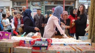 BAYRAM ÖNCESİ ŞEKER VE ÇİKOLATA SATIŞLARI DURGUN