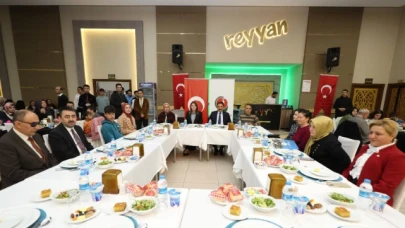 DEVLET – MİLLET İFTARDA BULUŞTU