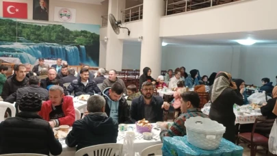 DEVRE KÖYÜ DERNEĞİ İFTAR PROGRAMI DÜZENLEDİ