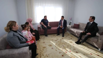 EVGİ AİLESİNİN KONUĞU OLDU