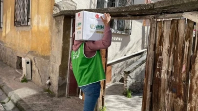 İHH’DAN 1325 AİLEYE RAMAZAN KUMANYASI