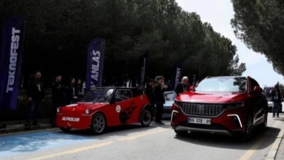 İkisi aynı karede:Amasya’nın Togg’u ‘Alpaslan’ Türkiye’nin Togg’u ile yan yana