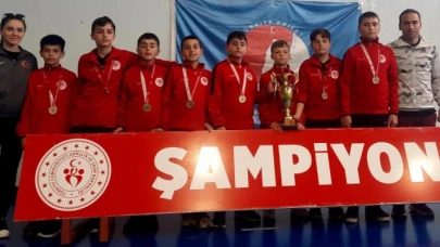 Krikette Türkiye Şampiyonu Olan Öğrencilerin Hedefi Milli Takım