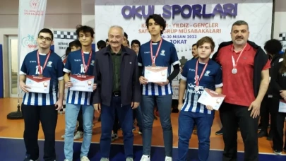 MERZİFON FEN LİSESİ GURURLANDIRDI