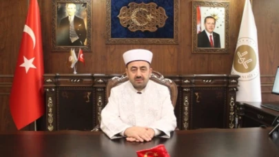TÜM İSLAM ÂLEMİNİN RAMAZAN BAYRAMI’NI TEBRİK EDİYORUM