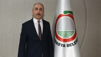 “Üreten, emek veren, çalışan herkesin 1 Mayıs İşçi bayramı kutlu olsun”