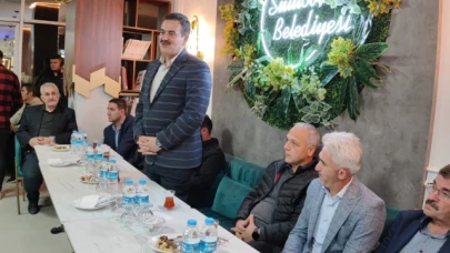Ak Parti Amasya Milletvekili 1. Sıra Adayı Haluk İpek Akdağlılar Derneğini Ziyaret Etti