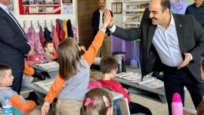 Altınöz, Kemalpaşa İlkokulu’nu Ziyaret Etti